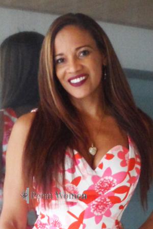 154438 - Yenis Age: 49 - Colombia