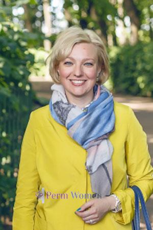 179290 - Ksenia Age: 43 - Russia