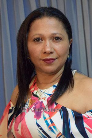 179318 - Widad Age: 56 - Colombia