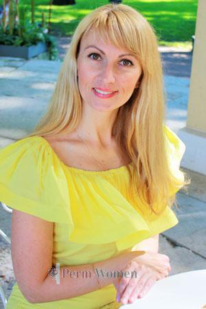 179550 - Irina Age: 49 - Russia