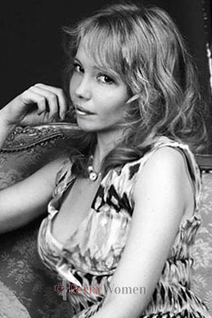 185230 - Yuliya Age: 38 - Russia