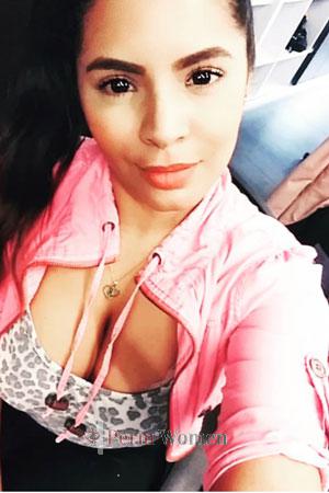 185708 - Joseline Age: 34 - Venezuela