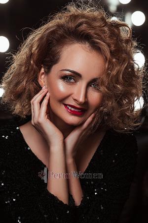 186327 - Ekateryna Age: 39 - Ukraine