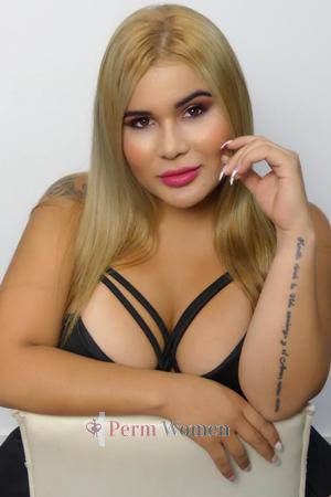 186566 - Marlin Age: 32 - Colombia