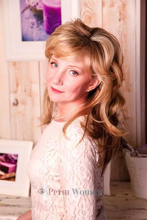 186650 - Larisa Age: 61 - Russia