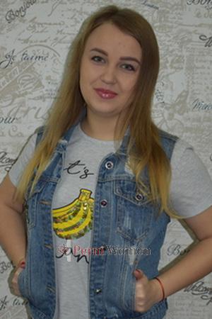 190151 - Viktoriya Age: 28 - Ukraine