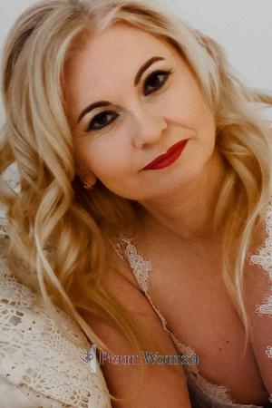 195758 - Irina Age: 52 - Russia