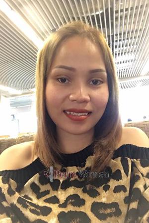 195807 - Puon (Poona) Age: 40 - Thailand