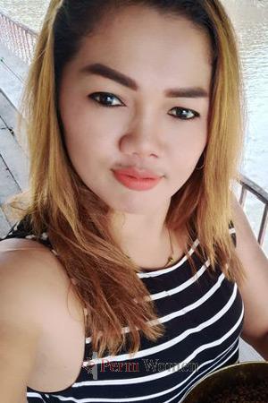 197789 - Saifon (Fon) Age: 40 - Thailand