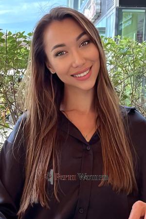 198066 - Elena Age: 33 - Russia