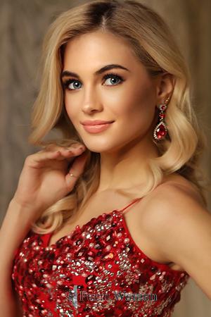 198406 - Katie Age: 38 - Ukraine