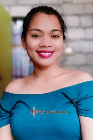 201137 - Jackelyn Age: 20 - Philippines