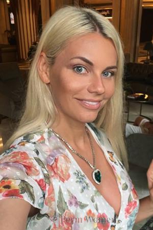 202877 - Svetlana Age: 43 - Russia