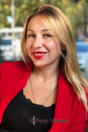 205863 - Ksenia Age: 39 - Russia