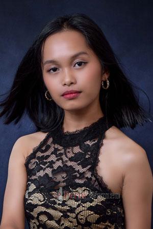 208620 - Erika Age: 19 - Philippines