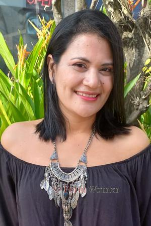 210444 - Karen Age: 39 - Colombia