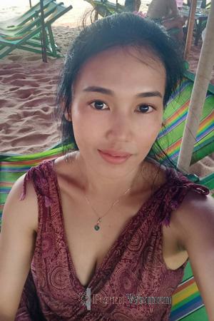 213048 - Chureeporn Age: 40 - Thailand
