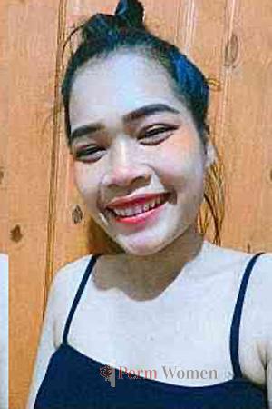 213070 - Chittarat Age: 30 - Thailand