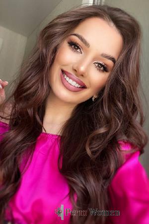 213482 - Viktoriia Age: 22 - Ukraine