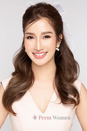 214932 - Pilanthasuth (Ruby) Age: 30 - Thailand