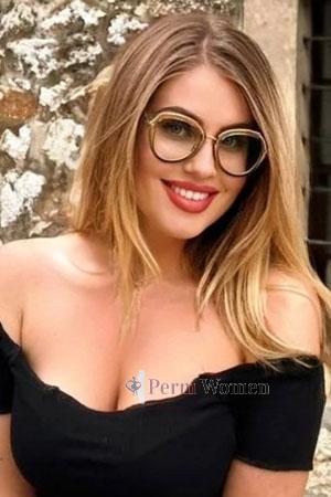 216090 - Lucia Age: 37 - Moldova