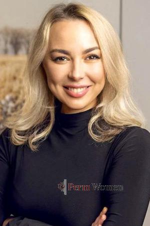 218122 - Irina Age: 43 - Ukraine