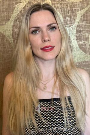 218828 - Nataliia Age: 38 - Ukraine