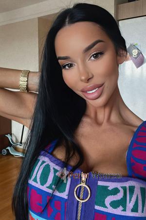 219892 - Ilze Age: 31 - Latvia