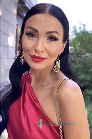 219896 - Yuliia Age: 41 - Ukraine