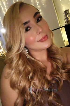 220031 - Daniela Age: 30 - Colombia