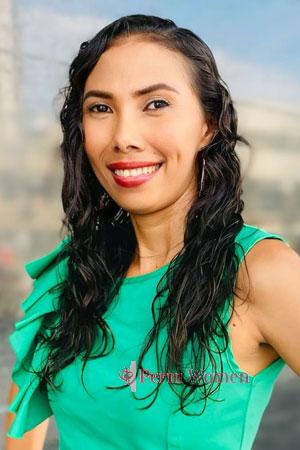 220327 - Jennifer Age: 38 - Colombia