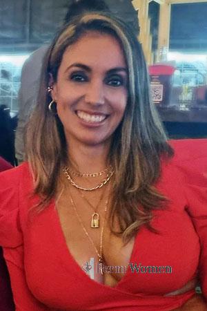 220427 - Marilyn Age: 40 - Costa Rica