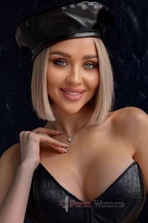 221752 - Daria Age: 27 - Ukraine