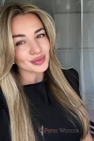 222201 - Alina Age: 30 - Ukraine