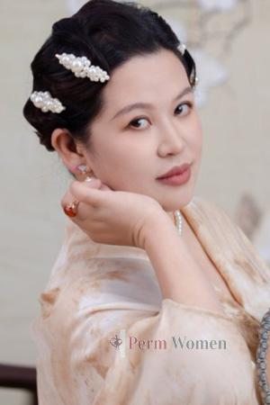 222517 - Suhui Age: 18 - China