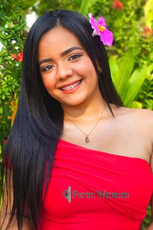 222783 - Andrea Age: 29 - Colombia