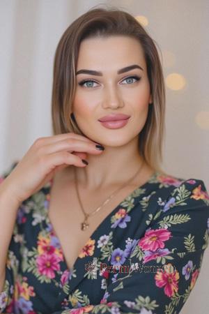 222829 - Yuliia Age: 36 - Ukraine