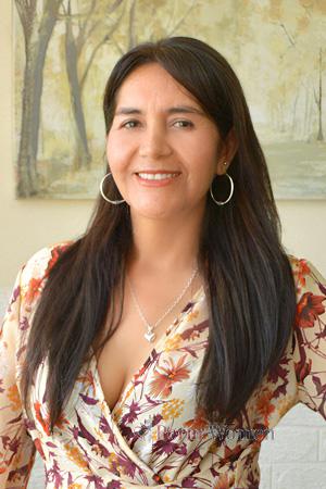 223218 - Ruth Age: 49 - Peru