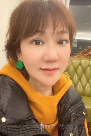 223334 - Mia Age: 53 - China