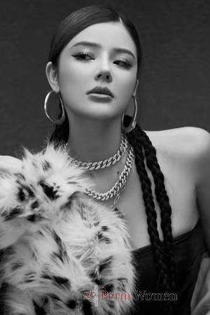 223608 - Tingting Age: 37 - China