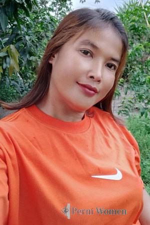 224011 - Puthea Age: 41 - Cambodia