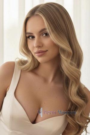 224090 - Karyna Age: 20 - Belarus