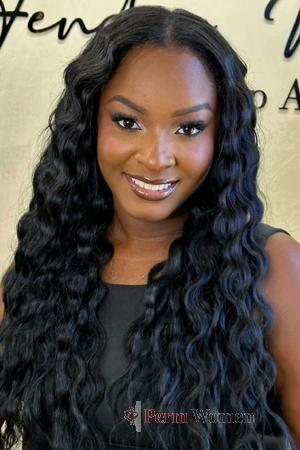 224132 - Paola Age: 27 - Colombia