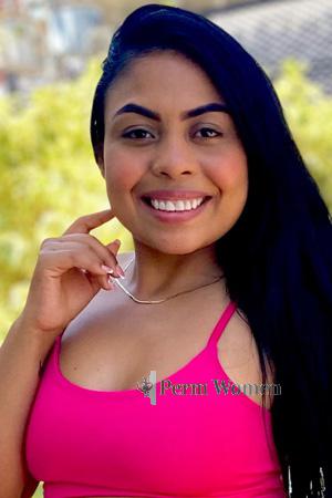 224141 - Daniela Age: 29 - Colombia