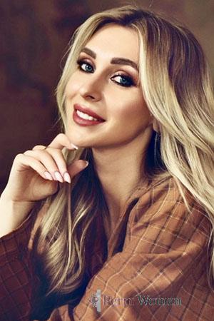 224353 - Anastasiia Age: 33 - Ukraine