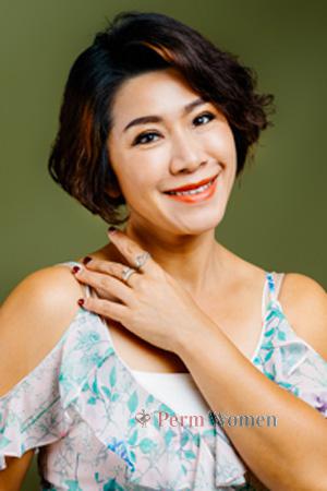 Ladies of Prachuap Khiri Kan