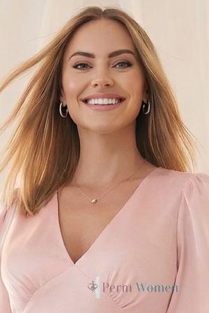 226116 - Khrystyna Age: 37 - Ukraine