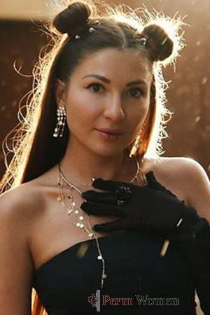 Ladies of Chernivtsi