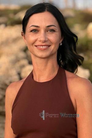 227572 - Vika Age: 36 - Ukraine