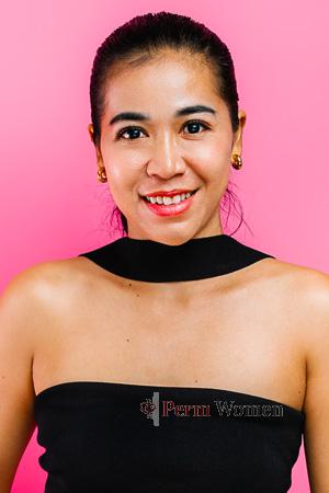 227625 - Chunrudee Age: 38 - Thailand